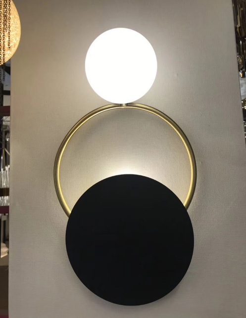Lampu Dinding Ruang Tamu