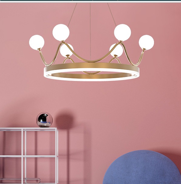 Lampu Gantung Mewah Mahkota Model Sederhana