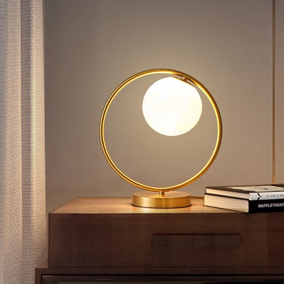 Lampu Sederhana Fashion Kepribadian Master Kamar Tidur