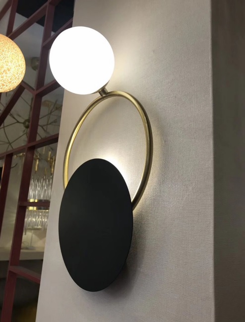 lampu Dinding Ruang Tunggu Hotel