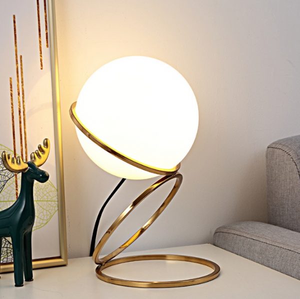 lampu samping tempat tidur kreatif sederhana kepribadian modern romantis