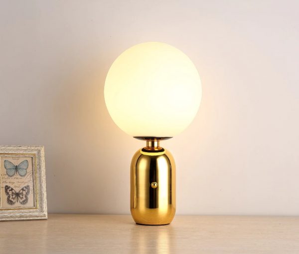 Lampu Meja Nordic Loft White Bola Meja Cahaya
