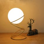 Lampu Meja Kamar Tidur Samping Tempat Tidur Dekorasi Modern Ruang Tamu Kreatif