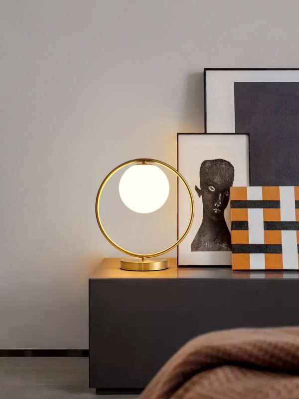 Lampu Meja Kamar Tidur Cahaya Mewah Dekorasi Ruang Tamu Kreatif Sederhana