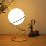 Lampu Meja Kamar Tidur Samping Tempat Tidur Dekorasi Modern Ruang Tamu Kreatif