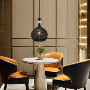 Lampu gantung warna hitam kreatif Nordic minimalis ruang makan pencahayaan lorong samping tempat tidur