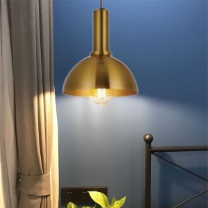 Lampu gantung kuningan samping tempat tidur teras ruang ganti