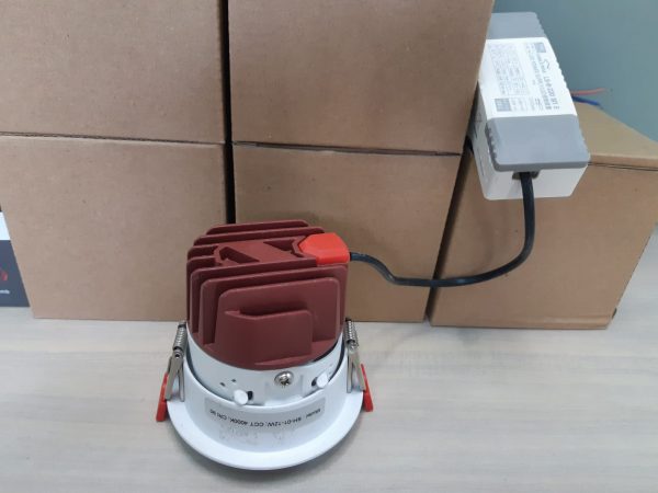 LED COB Spotlight CREE Chip 12W Downlight Dimmable 110V 220V