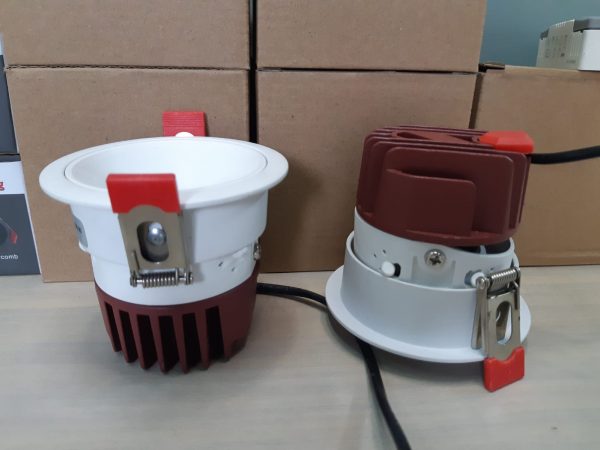 LED COB Spotlight CREE Chip 12W Downlight Dimmable 110V 220V