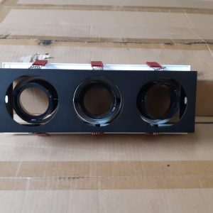 Kap Lampu Plafon 3 Tiga persegi MR16 LED Module SpotLight